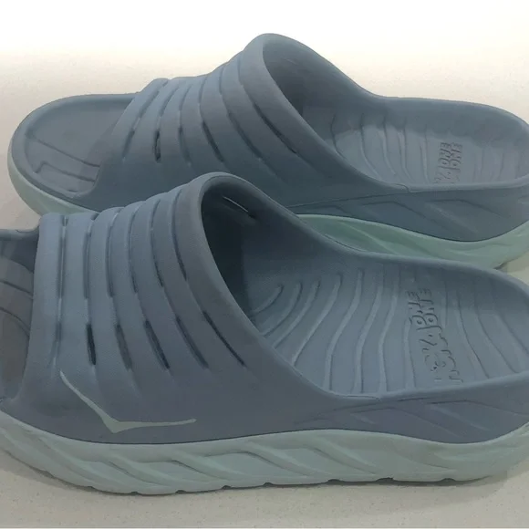 Slides - Picture 1 of 4